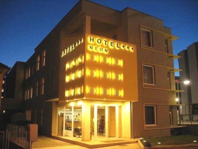 Hotel Neon Timişoara Exterior foto
